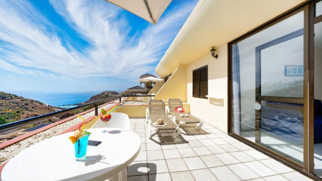 26.09 avion Bucuresti, Spania - Gran Canaria Puerto Rico, Apartamentos Roslara 636 EURO, 7 nopti, Fara masa