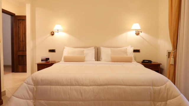 09.10 avion Bucuresti, Italia - Coasta Amalfitana Pimonte, Sant'Angelo 783 EURO, 7 nopti, Mic dejun inclus