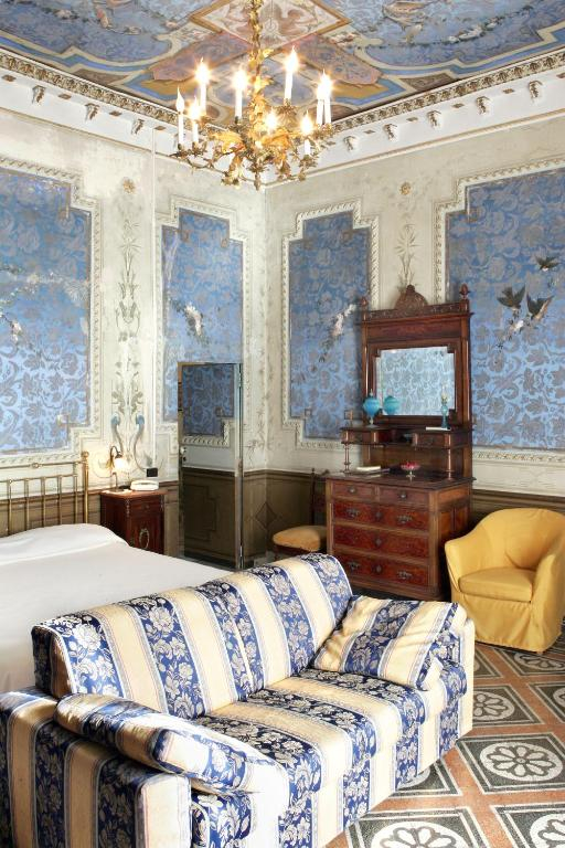 09.10 avion Bucuresti, Italia - Coasta Amalfitana Maiori, Casa Raffaele Conforti 861 EURO, 7 nopti, Mic dejun inclus