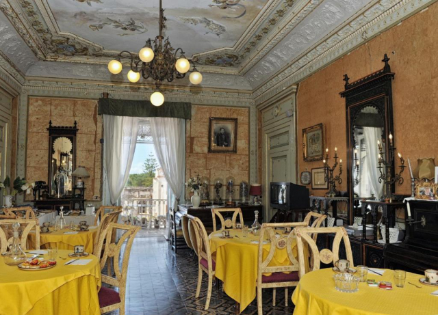 09.10 avion Bucuresti, Italia - Coasta Amalfitana Maiori, Casa Raffaele Conforti 861 EURO, 7 nopti, Mic dejun inclus