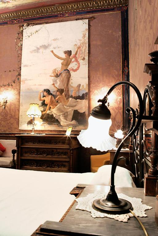 09.10 avion Bucuresti, Italia - Coasta Amalfitana Maiori, Casa Raffaele Conforti 861 EURO, 7 nopti, Mic dejun inclus