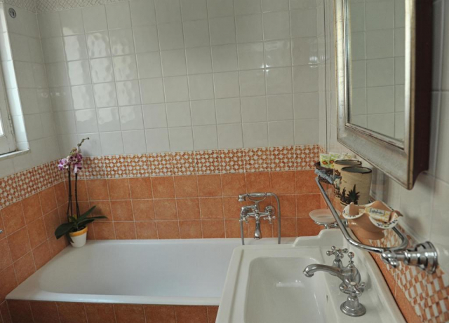 09.10 avion Bucuresti, Italia - Coasta Amalfitana Maiori, Casa Raffaele Conforti 861 EURO, 7 nopti, Mic dejun inclus