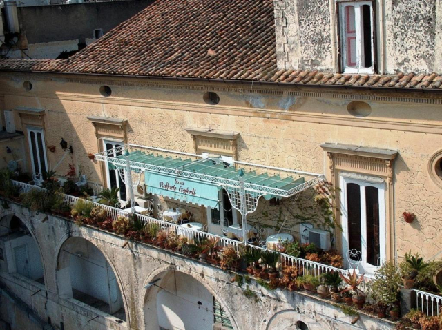 09.10 avion Bucuresti, Italia - Coasta Amalfitana Maiori, Casa Raffaele Conforti 861 EURO, 7 nopti, Mic dejun inclus