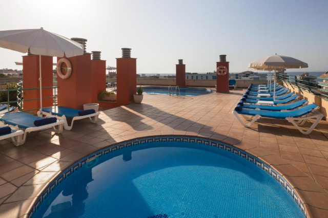 25.09 avion Bucuresti, Spania - Costa Brava - Barcelona Santa Susanna, Hotel htop Royal Sun Suites 616 EURO, 7 nopti, Mic dejun inclus