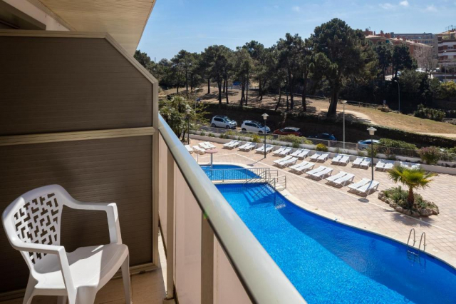 25.09 avion Bucuresti, Spania - Costa Brava - Barcelona Lloret de Mar, Hotel htop Royal Star & SPA 567 EURO, 7 nopti, Demipensiune inclusa