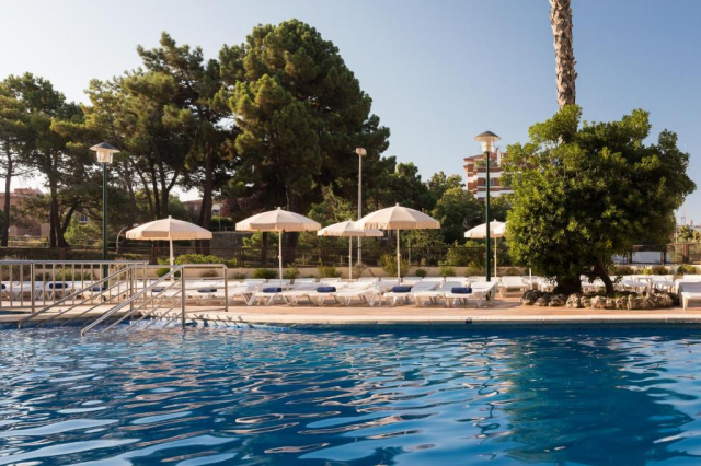 25.09 avion Bucuresti, Spania - Costa Brava - Barcelona Lloret de Mar, Hotel htop Royal Star & SPA 567 EURO, 7 nopti, Demipensiune inclusa