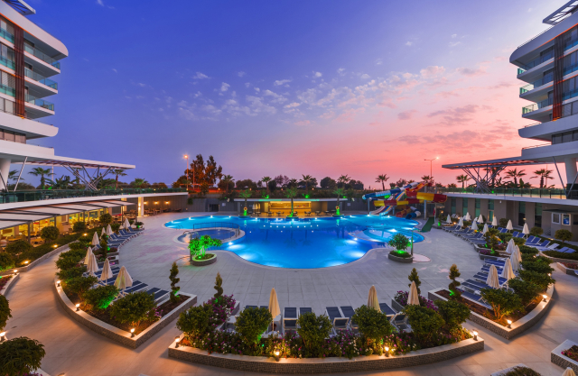 11.09 avion Bucuresti, Turcia - Antalya Alanya, Hotel Xoria Deluxe 783 EURO, 7 nopti, Ultra all inclusive
