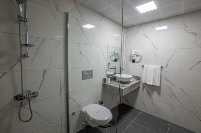 20.09 avion Bucuresti, Turcia - Antalya Side, Armas Bella Sun 841 EURO, 7 nopti, Ultra all inclusive