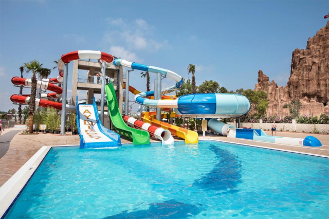 20.09 avion Bucuresti, Turcia - Antalya Belek, Aydinbey Queen's Palace & Spa Resort 832 EURO, 7 nopti, Ultra all inclusive