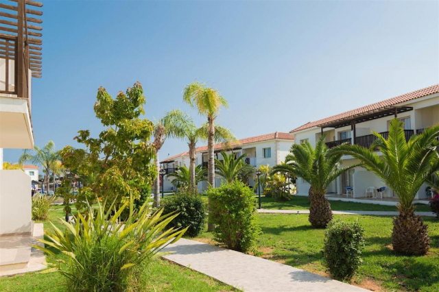 13.09 avion Bucuresti, Cipru - Zona Larnaca Ayia Napa, Hotel Tsokkos Paradise Holiday Village 812 EURO, 7 nopti, Demipensiune inclusa