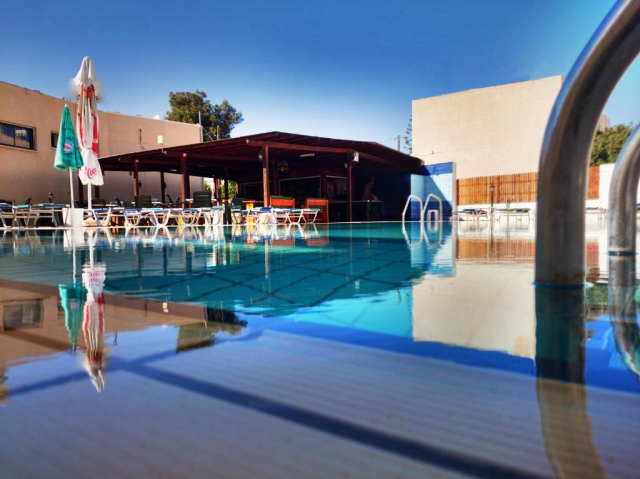 27.09 avion Bucuresti, Cipru - Zona Larnaca Ayia Napa, Florea Hotel Apartments 459 EURO, 7 nopti, Fara masa