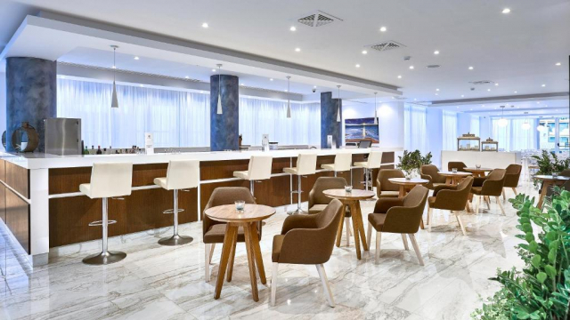 27.09 avion Bucuresti, Cipru - Zona Larnaca Ayia Napa, Gaia Sun N Blue Hotel 685 EURO, 7 nopti, Mic dejun inclus
