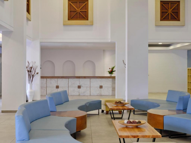 27.09 avion Bucuresti, Cipru - Zona Larnaca Ayia Napa, Atlantica Panthea Resort 685 EURO, 7 nopti, Demipensiune inclusa