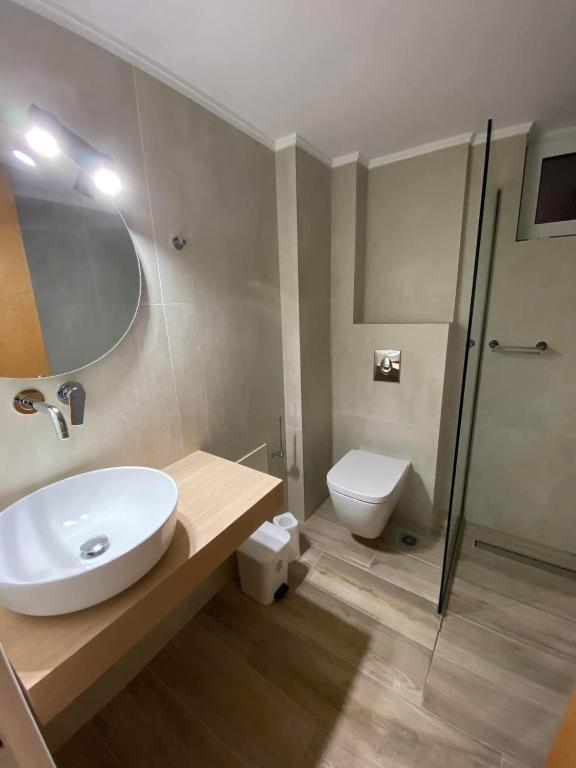 21.09 avion Bucuresti, Grecia - Creta - Heraklion Amoudara, Castro Hotel 538 EURO, 7 nopti, Mic dejun inclus