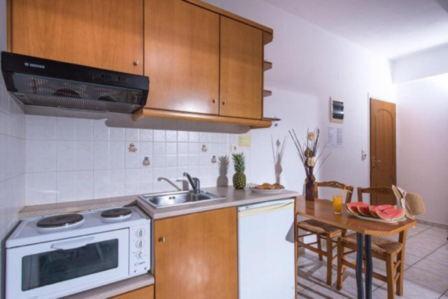 21.09 avion Bucuresti, Grecia - Creta - Heraklion Malia, Irida Apartments Malia 420 EURO, 7 nopti, Fara masa