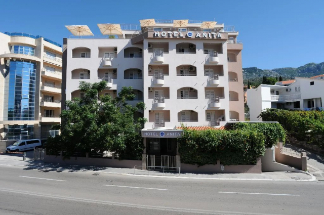 🇲🇪 316 EUR/pers - MUNTENEGRU, Litoral Muntenegru - ANITA ***, Mic dejun inclus