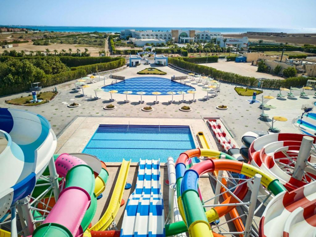 17.10 avion Bucuresti, Egipt - Hurghada Soma Bay, Movenpick Waterpark Resort & Spa Soma Bay 812 EURO, 7 nopti, All inclusive