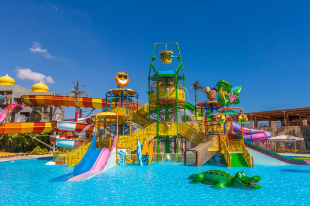 10.10 avion Bucuresti, Egipt - Hurghada Hurghada City, Aladdin Beach Resort 851 EURO, 7 nopti, All inclusive