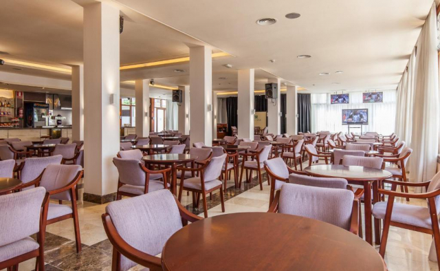 30.09 avion Bucuresti, Spania - Costa Brava - Barcelona Lloret de Mar, BlueSea Montevista Hawai 626 EURO, 7 nopti, Demipensiune inclusa