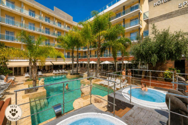 02.10 avion Bucuresti, Spania - Costa Brava - Barcelona Lloret de Mar, Hotel La Palmera & Spa 616 EURO, 7 nopti, Demipensiune inclusa
