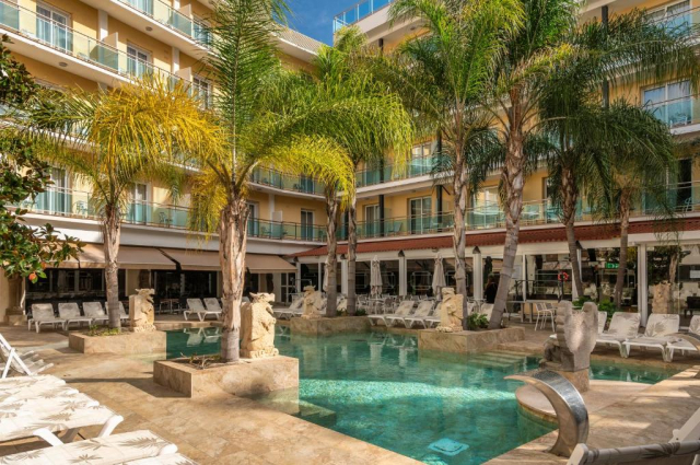 02.10 avion Bucuresti, Spania - Costa Brava - Barcelona Lloret de Mar, Hotel La Palmera & Spa 616 EURO, 7 nopti, Demipensiune inclusa