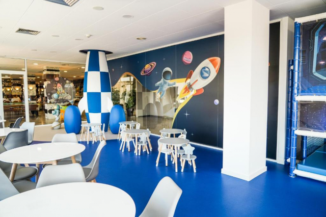 02.10 avion Bucuresti, Spania - Costa Brava - Barcelona Calella, Hotel htop Olympic 606 EURO, 7 nopti, Demipensiune inclusa