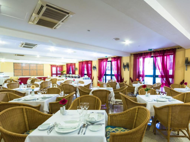 03.10 avion Bucuresti, Spania - Gran Canaria San Agustin, Hotel BlueBay Beach Club 773 EURO, 7 nopti, Mic dejun inclus