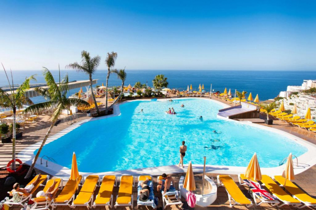 03.10 avion Bucuresti, Spania - Gran Canaria Puerto Rico, Servatur Riosol 724 EURO, 7 nopti, Fara masa