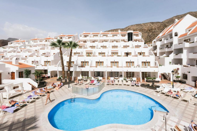 28.09 avion Bucuresti, Spania - Tenerife Los Cristianos, Ona Beverly Hills Suites 753 EURO, 7 nopti, Fara masa