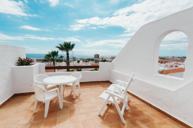28.09 avion Bucuresti, Spania - Tenerife Los Cristianos, Ona Beverly Hills Suites 753 EURO, 7 nopti, Fara masa
