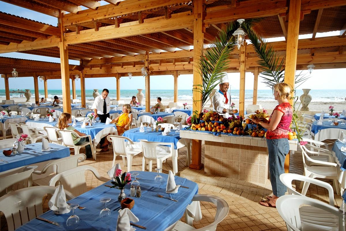 10.10 avion Bucuresti, Tunisia - Regiunea Hammamet Hammamet, Hotel Club Salammbo 587 EURO, 7 nopti, All inclusive