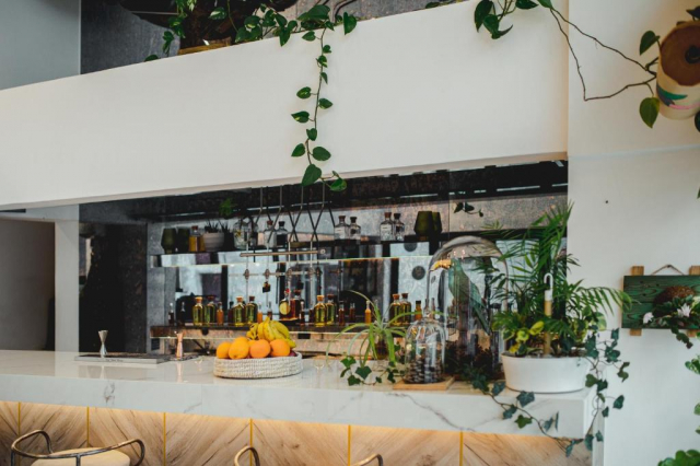27.09 avion Bucuresti, Cipru - Zona Larnaca Larnaca, Roseum Boutique Hotel 675 EURO, 7 nopti, Fara masa