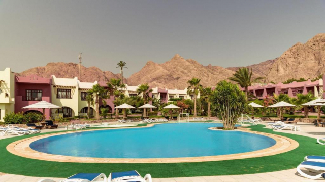 04.10 avion Bucuresti, Egipt - Regiunea Sharm el Sheikh Dahab, Tropitel Dahab Oasis Hotel 596 EURO, 7 nopti, Demipensiune inclusa