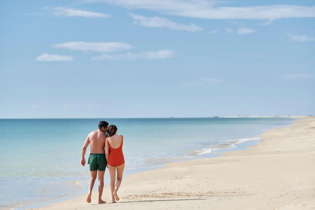 26.09 avion Bucuresti, Tunisia - Regiunea Hammamet Hammamet, Hotel Iberostar Averroes 763 EURO, 7 nopti, All inclusive