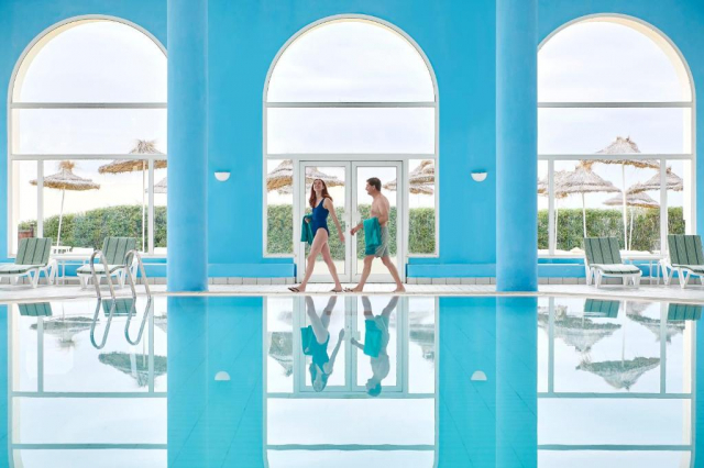 26.09 avion Bucuresti, Tunisia - Regiunea Hammamet Hammamet, Hotel Iberostar Averroes 763 EURO, 7 nopti, All inclusive