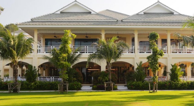 ULTRA LAST MINUTE HOLIDAY DELUXE  PE PLAJA IN KRABI -THAILANDA 8 NOPTI CAZARE   5***** SOFITEL ZBOR DIN OTOPENI CU TAXE INCLUSE