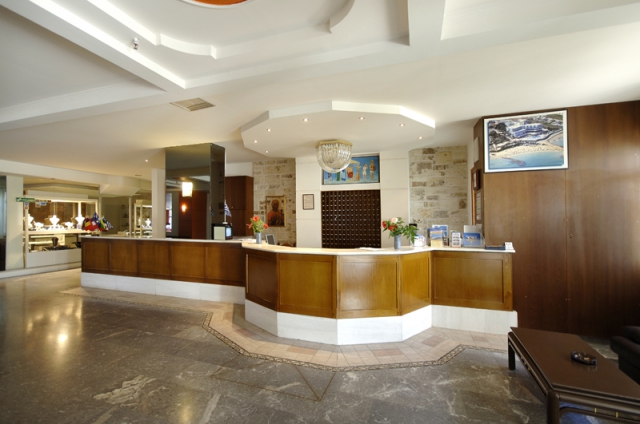 ULTRA LAST MINUTE INSULA CRETA 4****+ THEMIS BEACH  DEMIPENSIUNE  ZBOR DIRECT  DIN OTOPENI/CLUJ NAPOCA CU TAXE INCLUSE