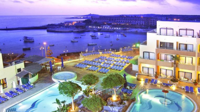 LAST MINUTE LA PLAJA IN MALTA  4**** RIVIERA RESORT SPA ZBOR DIN OTOPENI TAXE INCLUSE