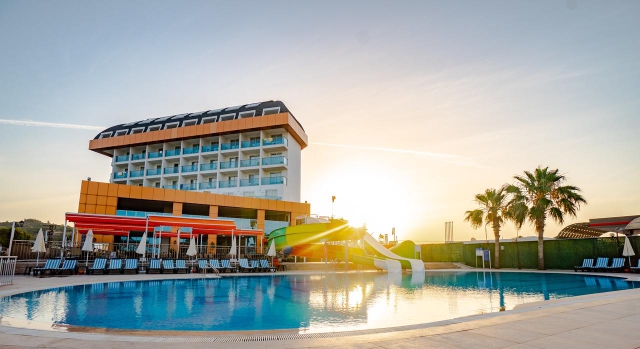 ULTIMELE LOCURI ANTALYA 5***** CU ULTRA  ALL INCLUSIVE THRONE BEACH  ZBOR CHARTER DIN OTOPENI  CU TAXE INCLUSE