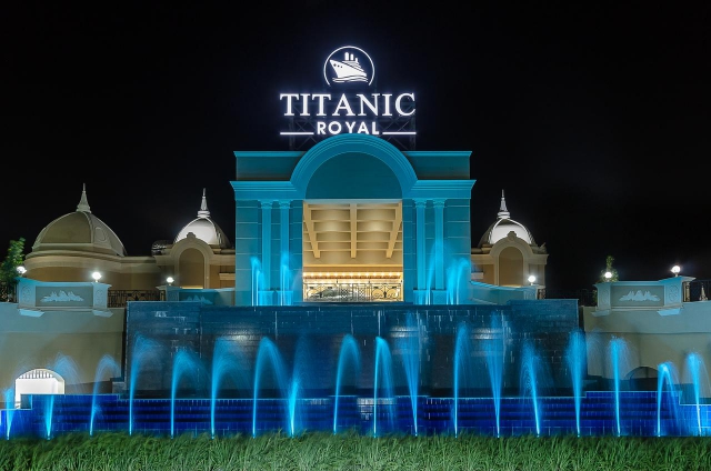 LAST MINUTE VACANTA COPIILOR EGIPT 7 NOPTI 5***** TITANIC ROYAL  ALL INCLUSIVE ZBOR DIN OTOPENI TAXE INCLUSE