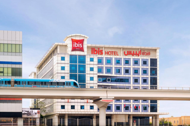 LAST MINUTE DUBAI - Ibis Hotel Al Barsha Dubai  3*, avion din Bucuresti 20 dec