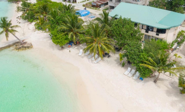  LAST MINUTE PE PLAJA IN MALDIVE LA 4**** CROWN BEACH  ZBOR  DIN OTOPENI CU TAXE INCLUSE