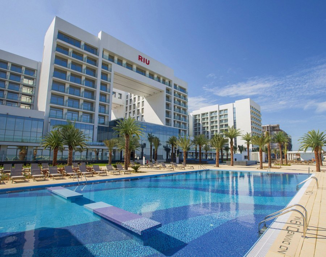 SUPER OFERTA LA DUBAI 4**** ALL INCLUSIVE  RIU DUBAI  ZBOR CHARTER DIN OTOPENI CU TAXE INCUSE