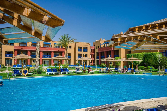 EGIPT, HURGHADA, AVION DIN BUCURESTI, LA HOTEL TITANIC BEACH 5*, LA TARIFUL DE 538 EURO/PERS, ULTRA ALL INCLUSIVE!