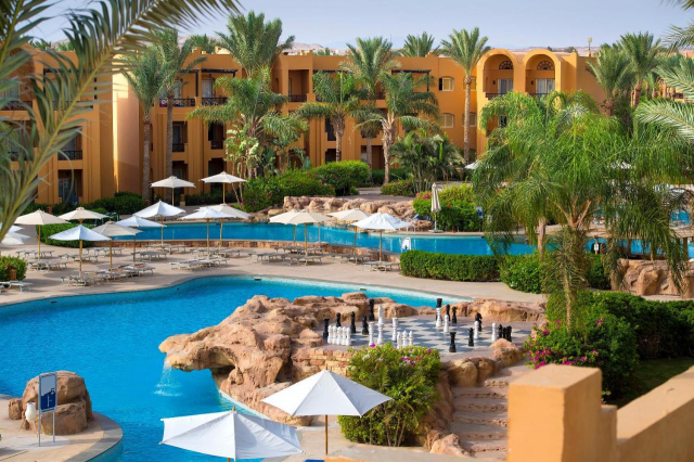 EGIPT, HURGHADA, AVION DIN BUCURESTI, LA HOTEL STELLA DI MARE BEACH MAKADI 5*, LA TARIFUL DE 603 EURO/PERSOANA, AI!