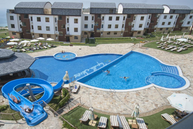 Ziua Copiilor la Topola Skies Resort and Aquapark  4*/All Inclusive + 1 copil pana la 12 ani  la 265€/loc in DBL