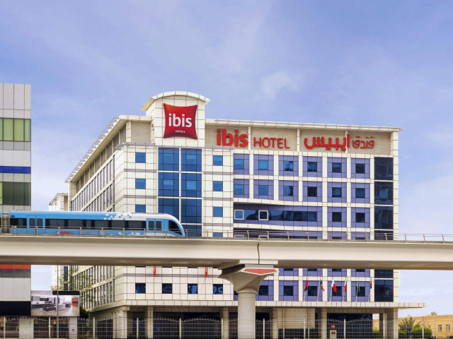 🌟 Last Minute Dubai! ✈️ Hotel IBIS AL BARSHA 3* doar 773 €/pers. 🏖️ Soare și distracție te așteaptă! 🌴