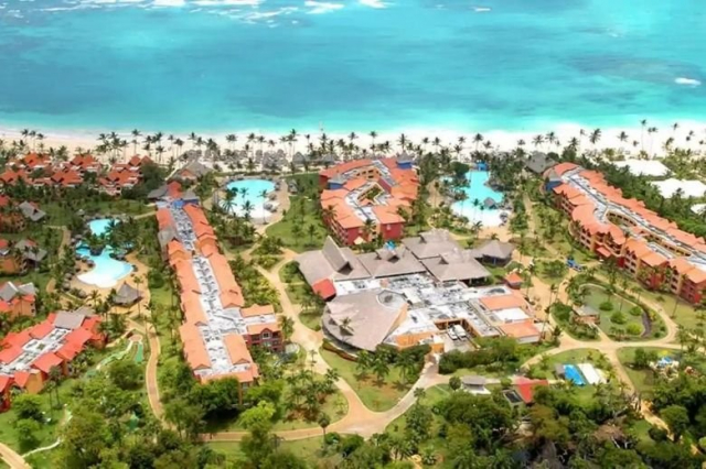 Last Minute PASTE Punta Cana Hotel TROPICAL DELUXE PRINCESS 5* All Inclusive 2067 Euro/persoana