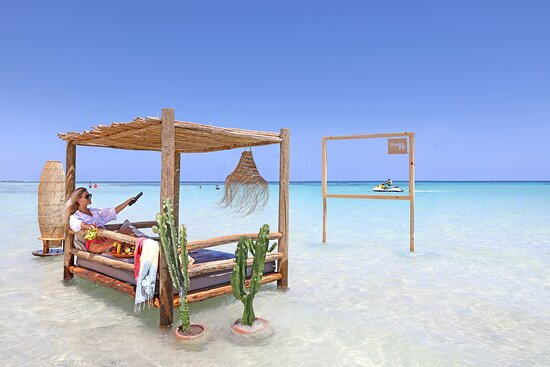 Sejur la plaja in Tunisia la doar 365 euro, avion din Bucuresti!!! Rosa Beach Thalasso &amp; Spa 4*