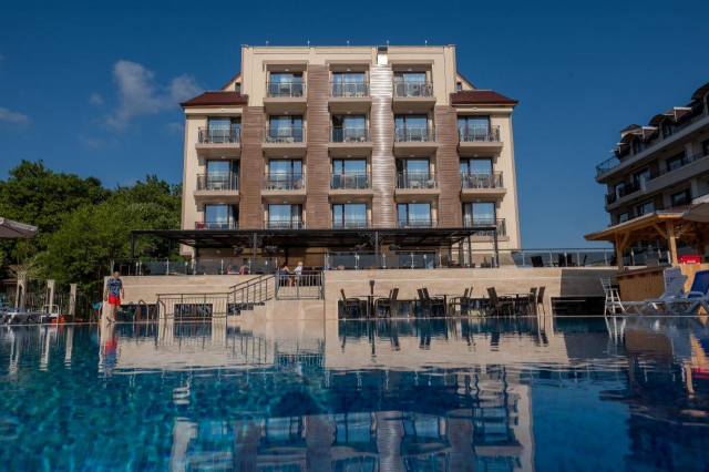 ULTIMELE LOCURI BULGARIA, KRANEVO, LA HOTEL VERAMAR BEACH 4*, LA TARIFUL DE 520 EURO/PERSOANA, ALL INCLUSIVE!